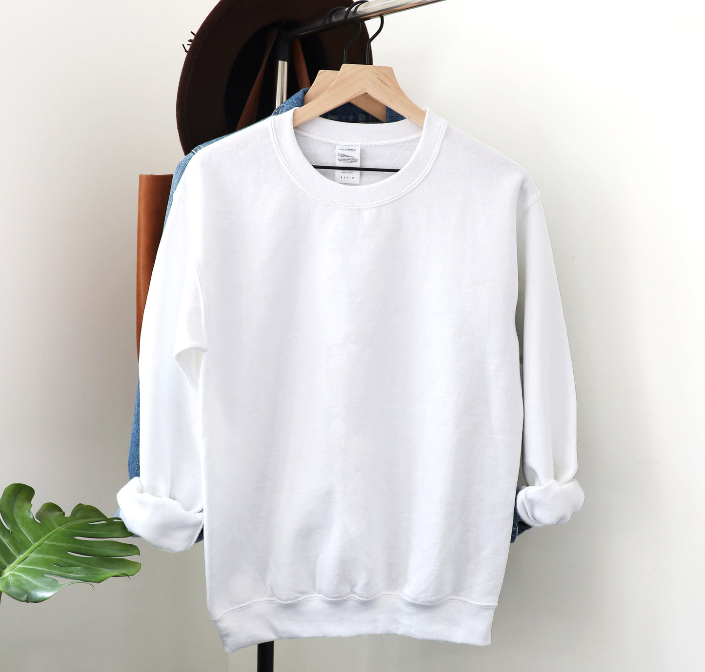 Gildan Crewneck- Adult Unisex Heavy Blend 8oz 50/50